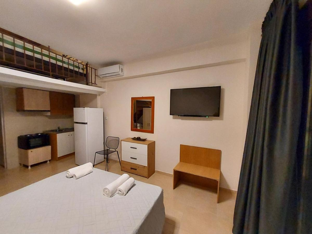 Prego Living Apartments Vathi  Extérieur photo