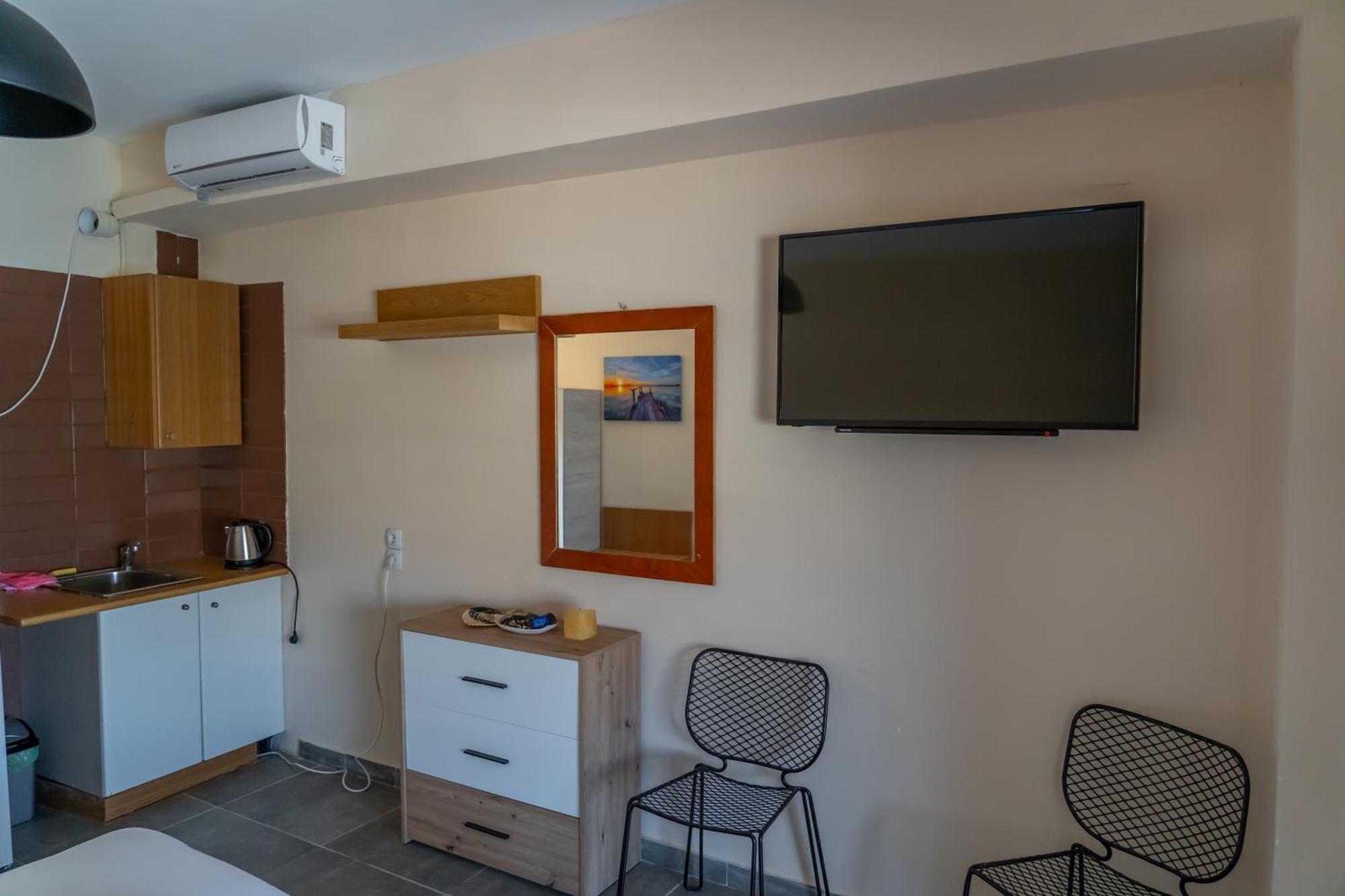 Prego Living Apartments Vathi  Extérieur photo